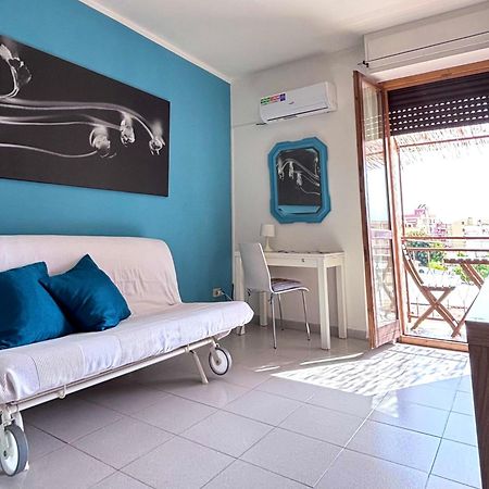 Blue Apartment, Alghero, Near Beaches Esterno foto